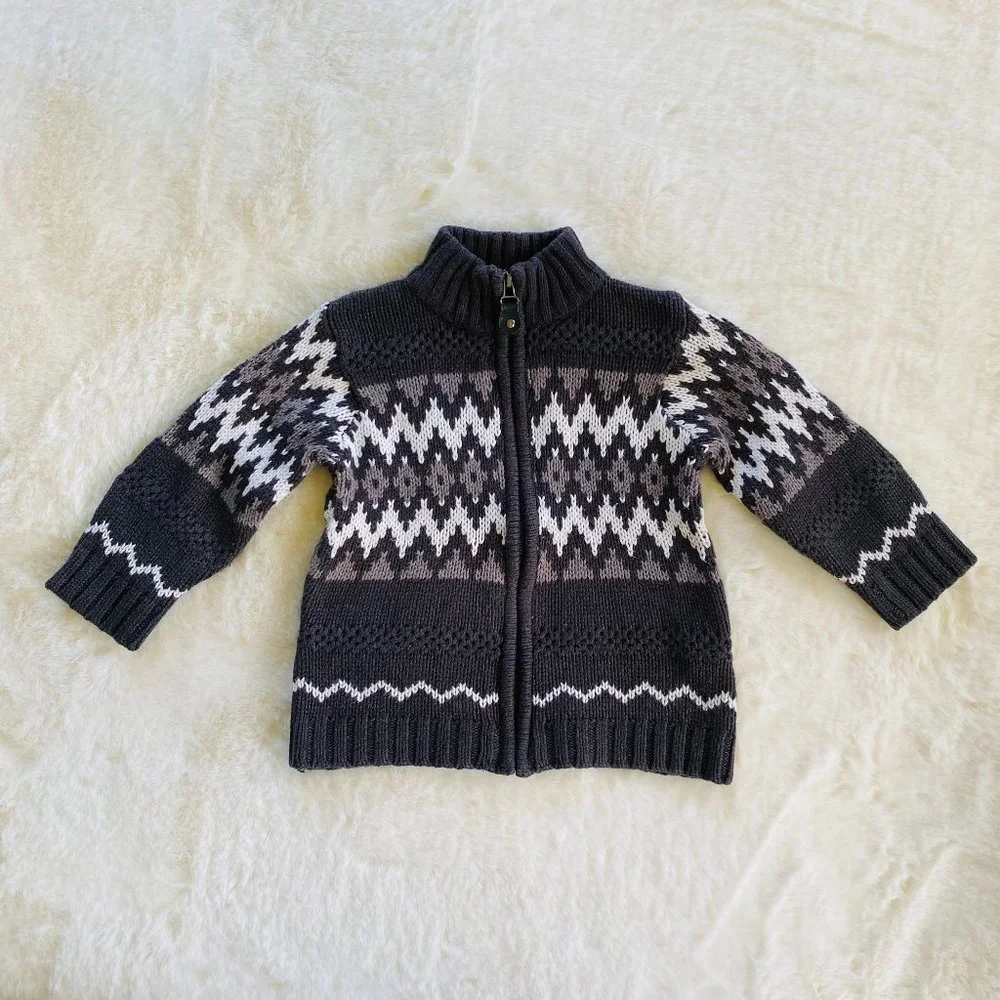 The Children's Place Boy’s Gray Zip-Up Sweater size 24 months Nordic